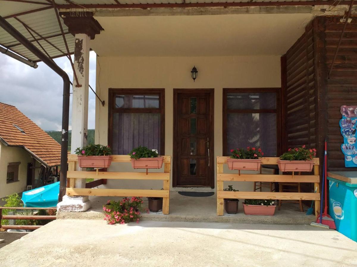 Apartman Milica Kremna Exterior photo
